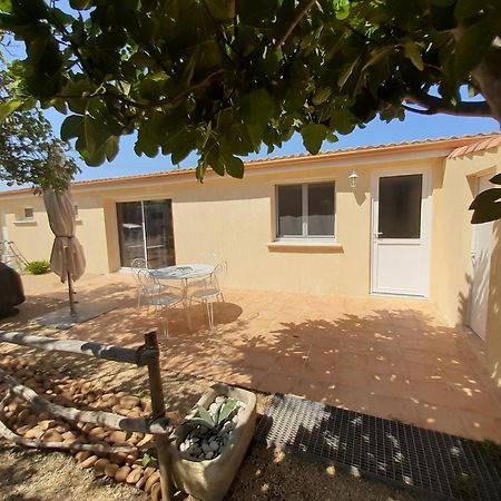 Petite Maison De Campagne Gardoise Theziers Екстер'єр фото