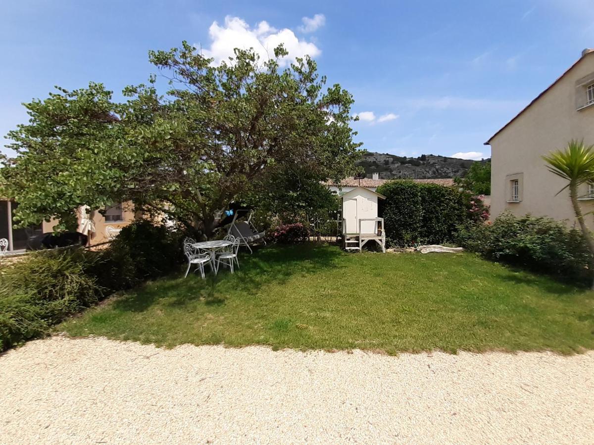 Petite Maison De Campagne Gardoise Theziers Екстер'єр фото
