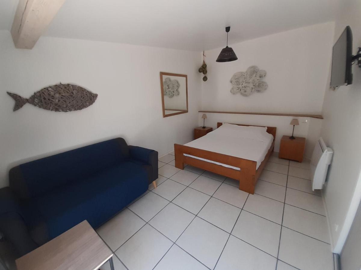Petite Maison De Campagne Gardoise Theziers Екстер'єр фото