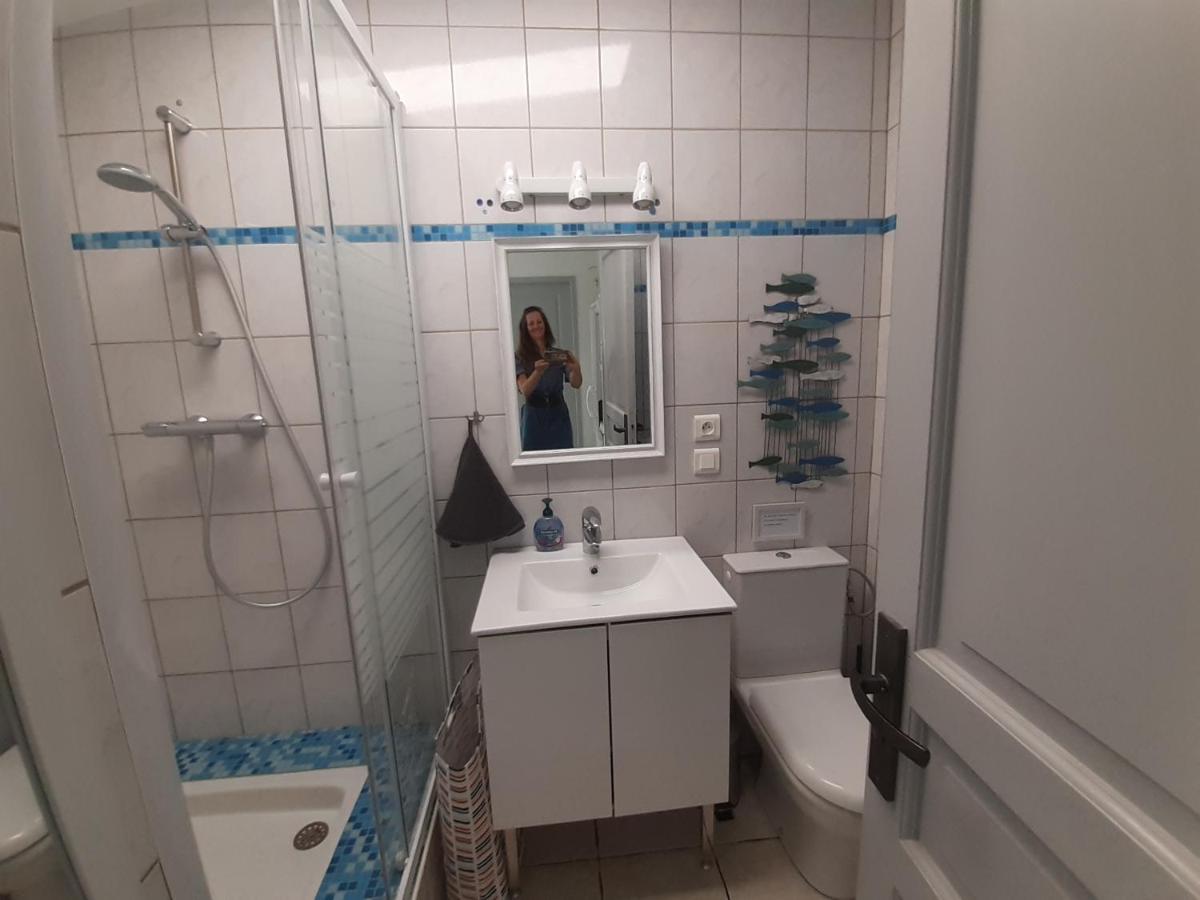 Petite Maison De Campagne Gardoise Theziers Екстер'єр фото
